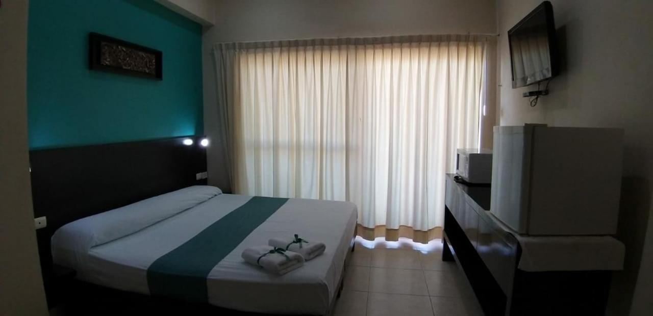Hotel & Suites Domani Progreso (Yucatan) Exterior foto